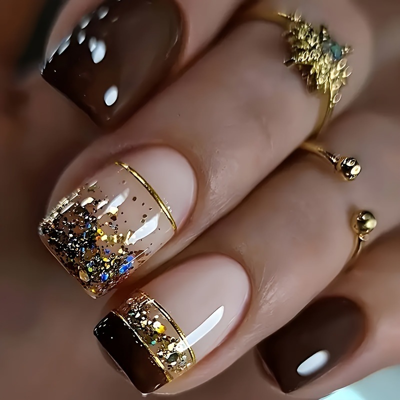 Nail Art Aesthetic - Kurze, quadratische Kunstnägel für Damen, glänzende