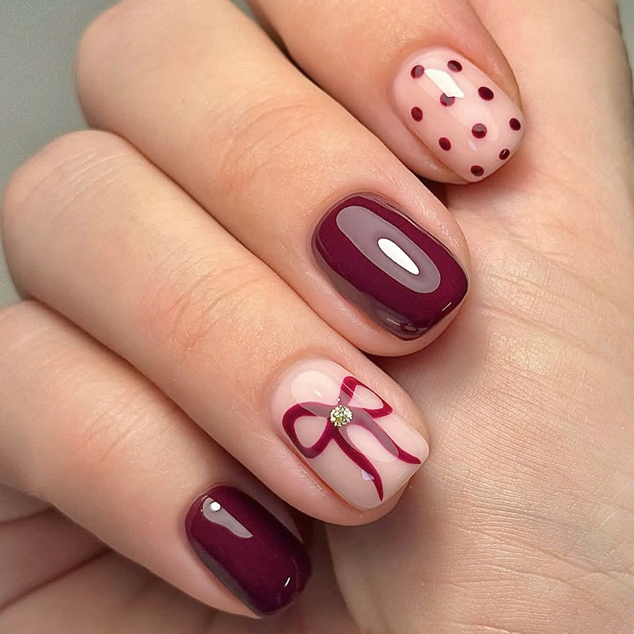 Nail Art Aesthetic - Kurze quadratische Nägel zum Aufdrücken, glänzend,