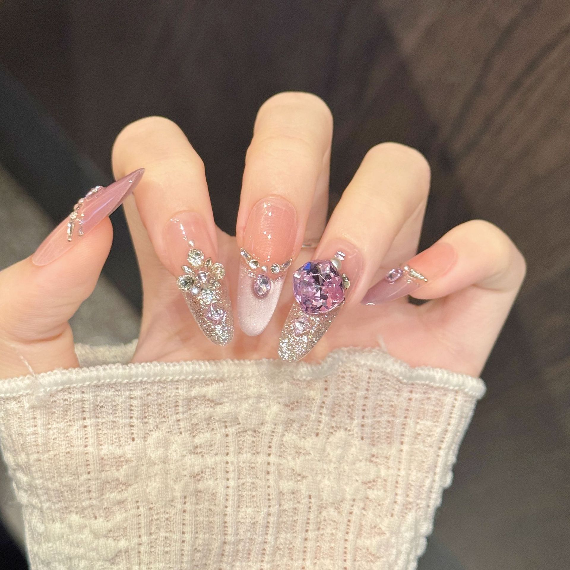 10 Stück reine handgepresste S – Nail Art Emerald Bewertung und Preis