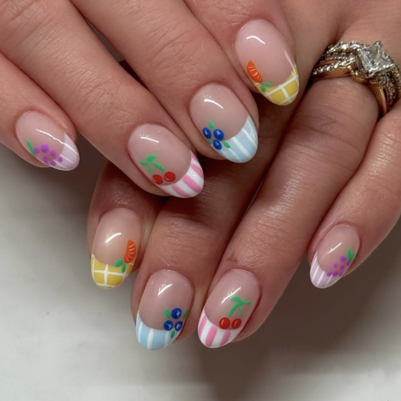 24 Stück einfache Mandel-Nägel – Nail Art Aesthetic Bewertung und Preis