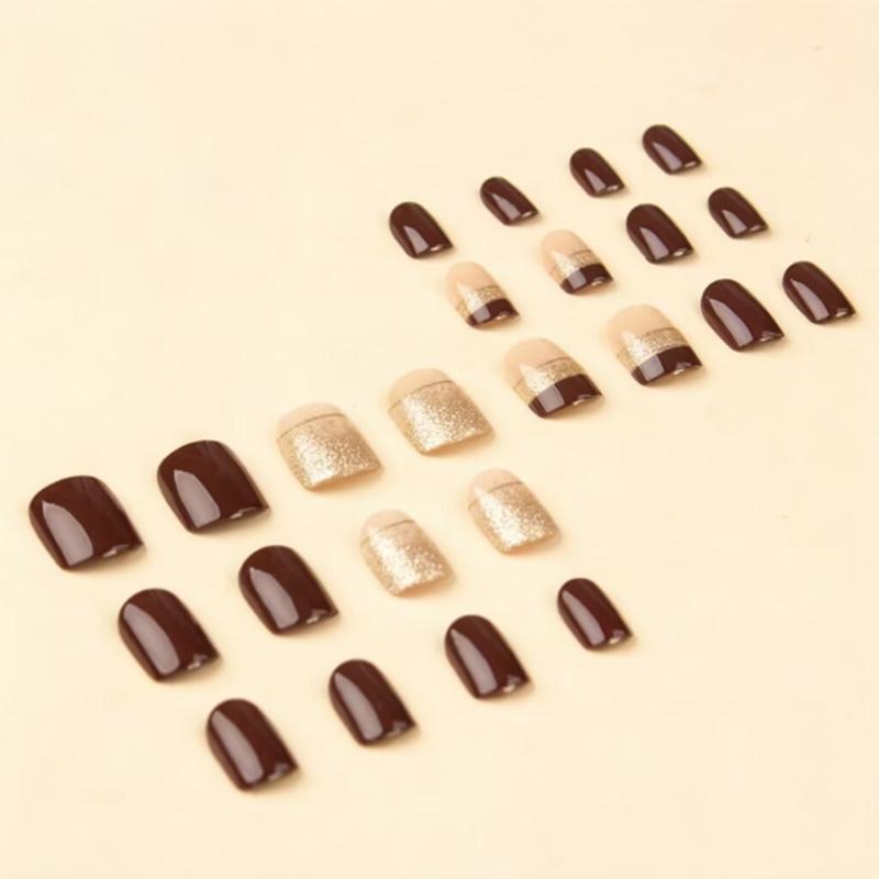 Kurze, quadratische Kunstnägel – Nail Art Aesthetic Bewertung und Preis